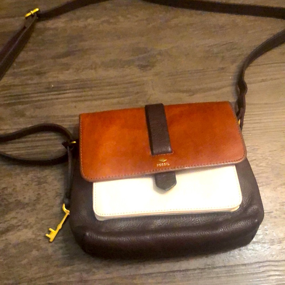 Crossbody purse